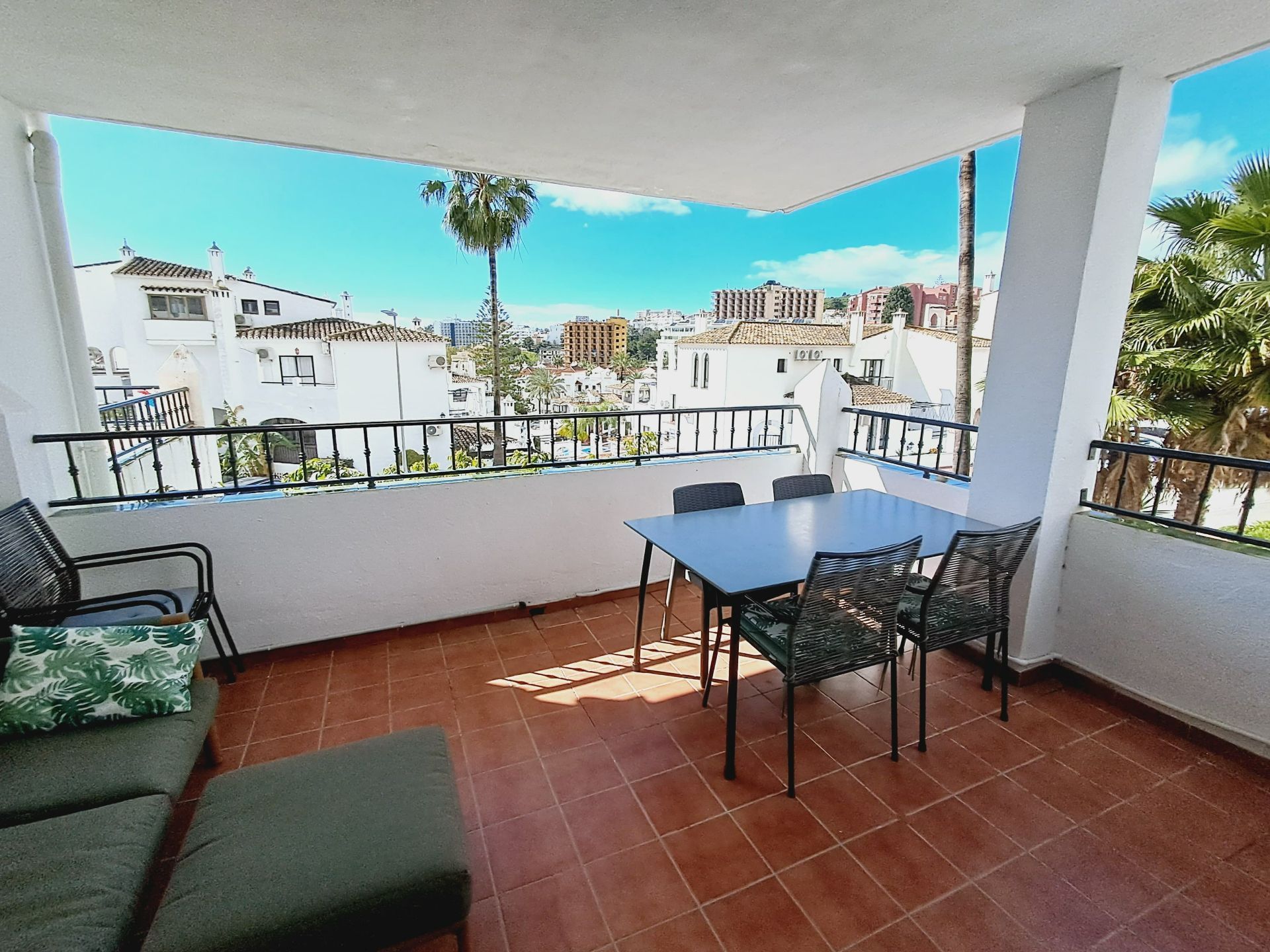 Terrassa de Apartament en venda en Benalmádena amb Aire condicionat, Calefacció i Moblat