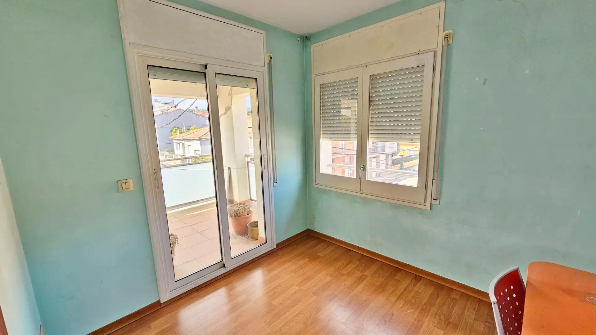 Dormitori de Casa o xalet en venda en Olot amb Aire condicionat, Calefacció i Parquet