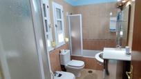 Bathroom of Single-family semi-detached for sale in Badajoz Capital  with Terrace and Balcony