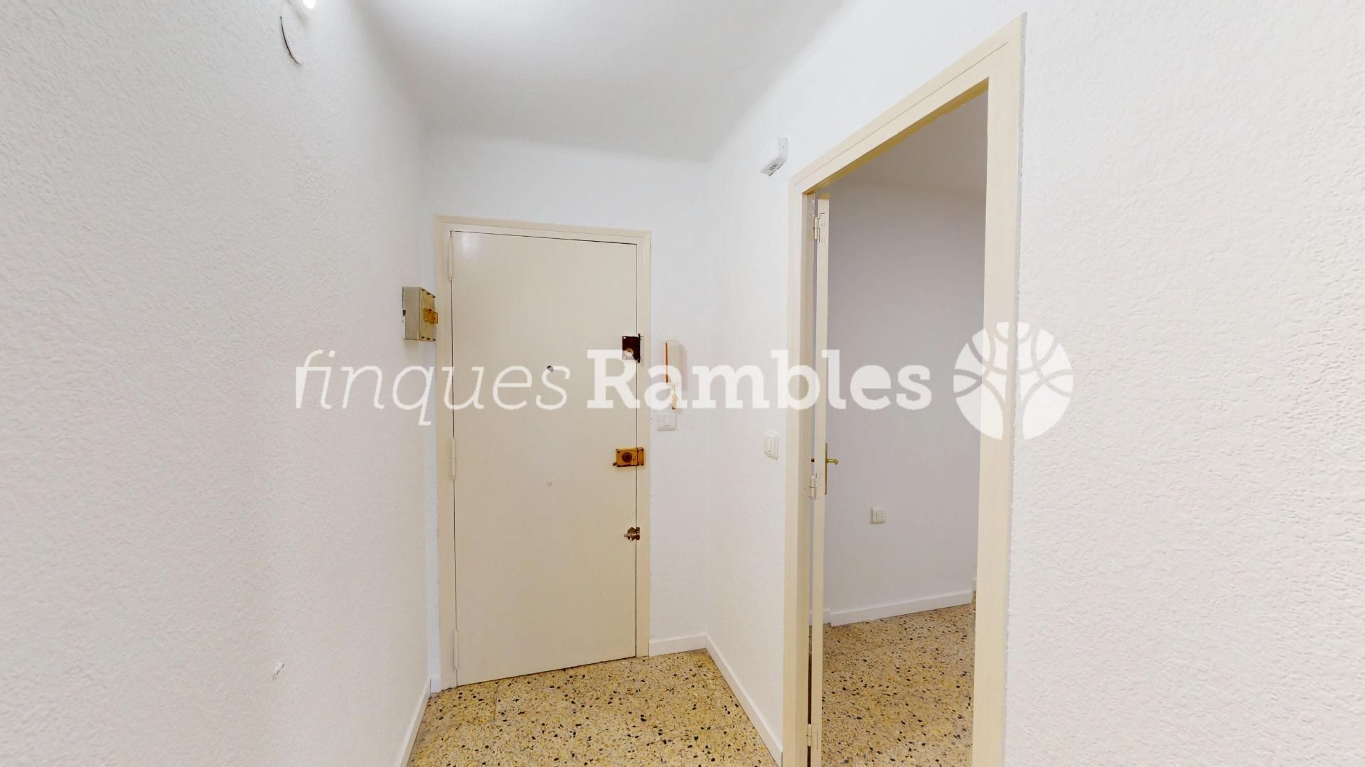 Pis en venda en Igualada amb Calefacció i Balcó