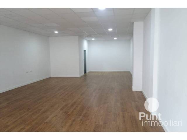 Local comercial en Alquiler en Premià de Dalt