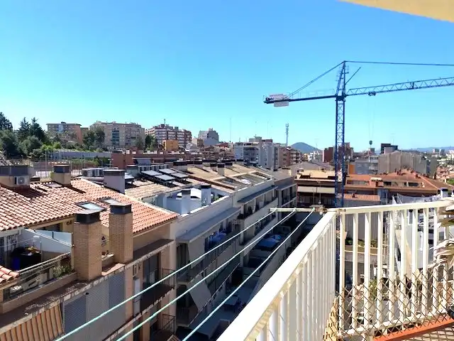 Exterior view of Flat for sale in Rubí  with Oven and Balcony