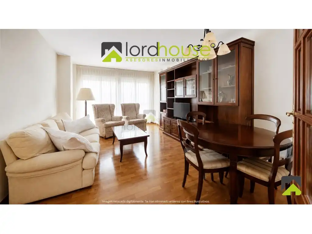 Piso con ascensor en venta en Calle Carmen Ayala Gabarron, imagen 2