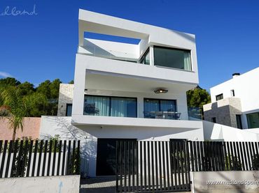 Chalet con piscina en venta en Balcón de Ponoig - Polop Paradis - Polop Hills