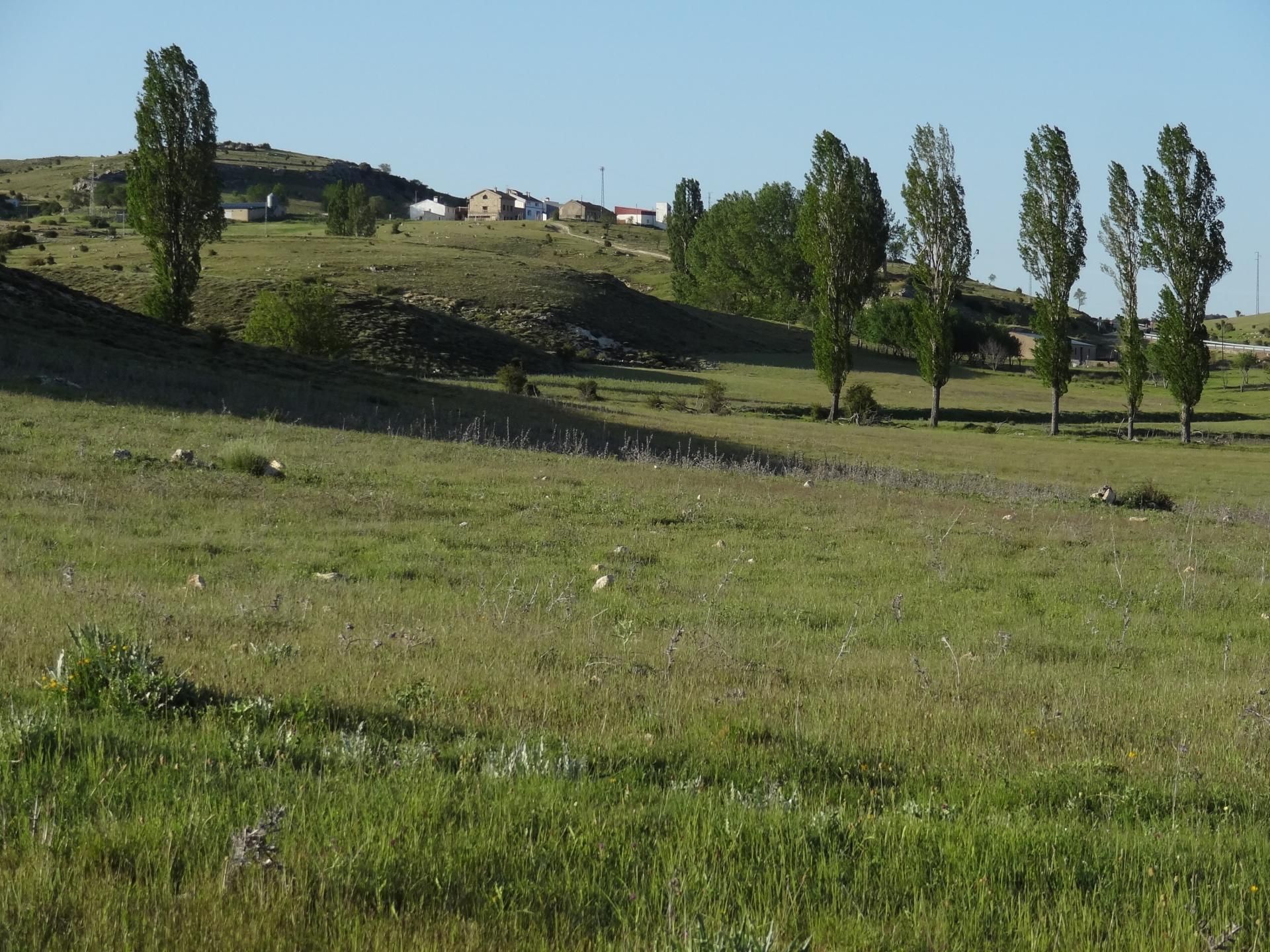 Single-family semi-detached for sale in Santiago-Pontones  with Air Conditioner