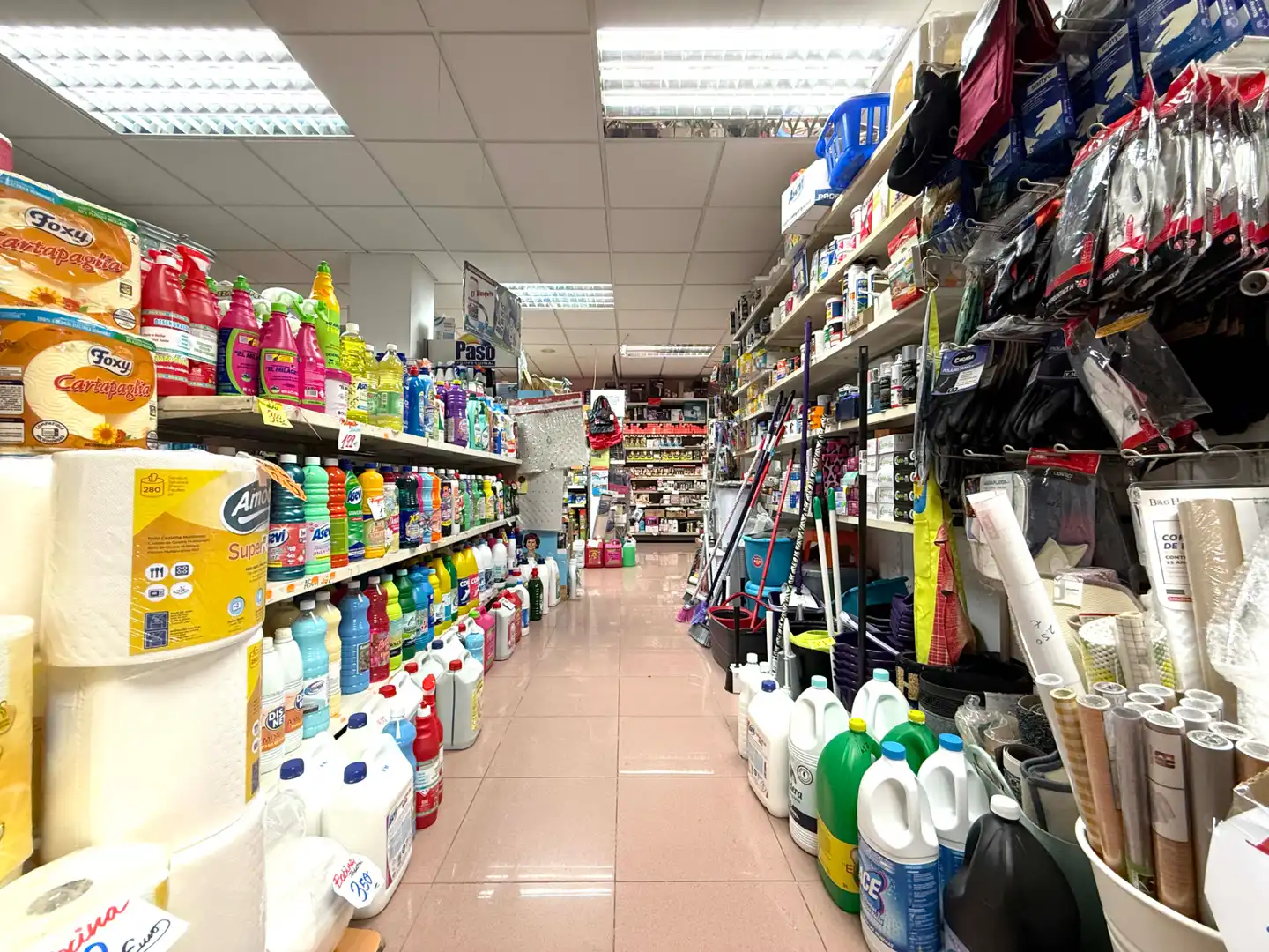 Local comercial en venda a Carrer Vint-i-u 54, imagen 11
