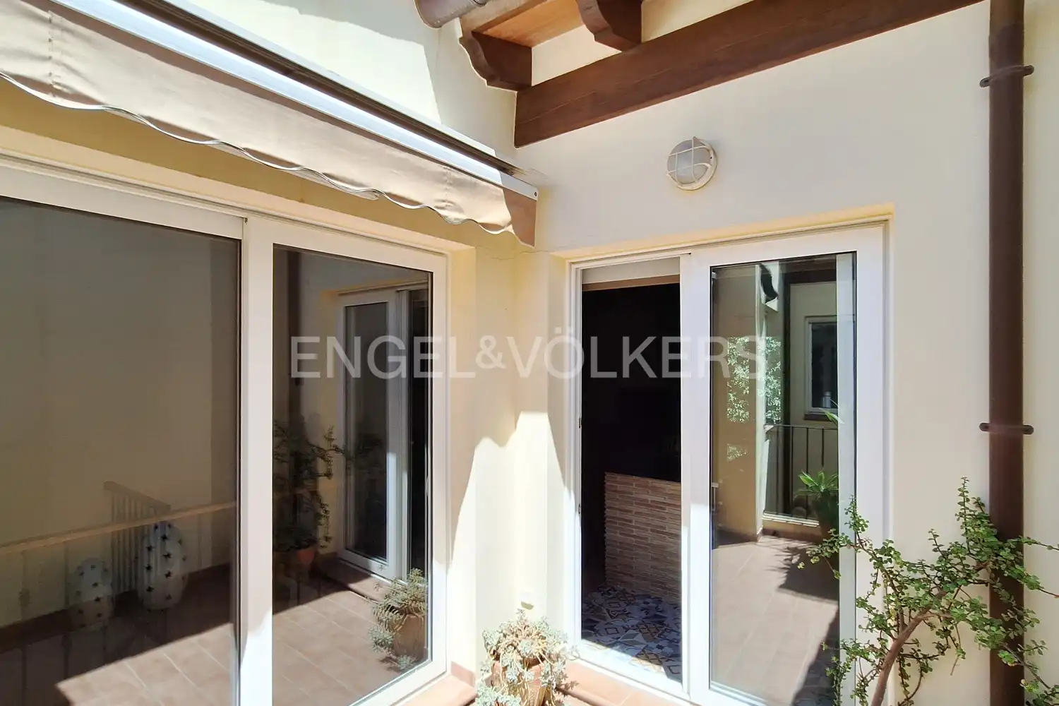 Terraza de Casa o chalet en venta en Dénia con Aire acondicionado, Calefacción y Amueblado