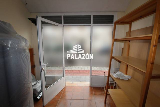 Local comercial en Alquiler en Catral
