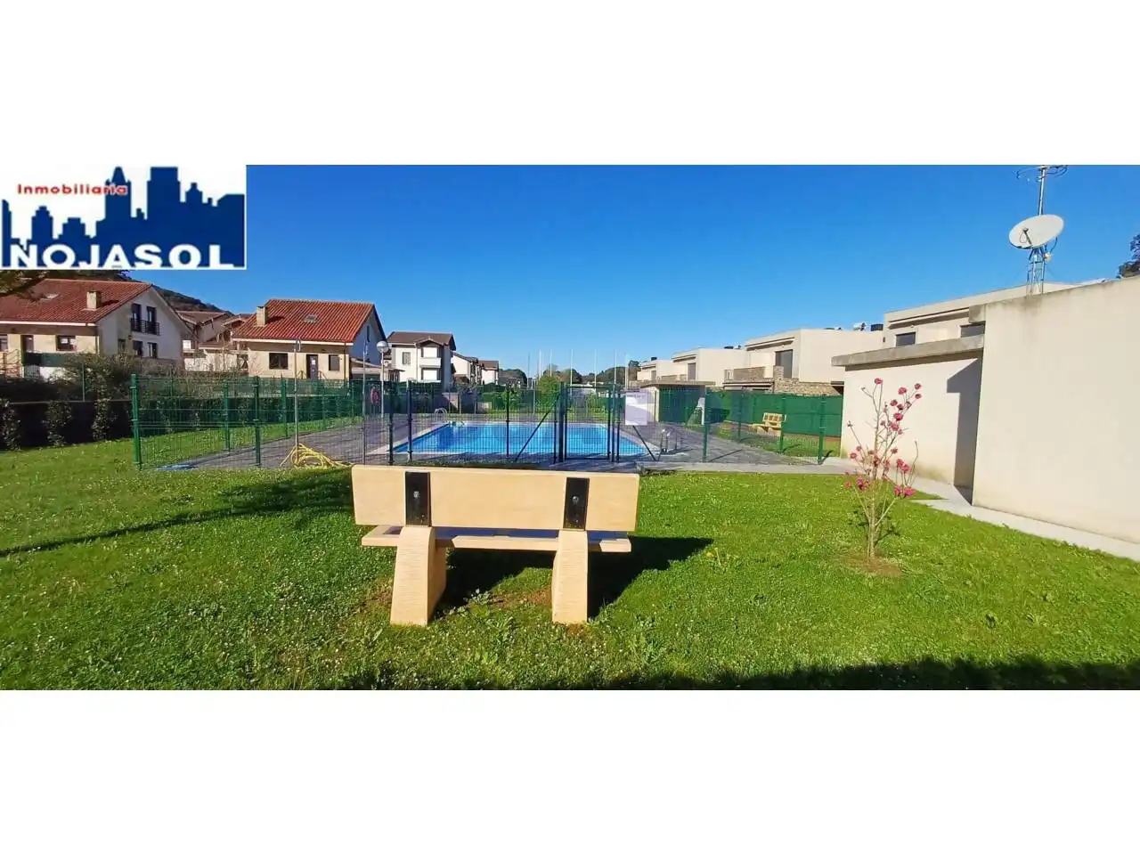 Swimming pool of Detached homes for sale in Argoños   with Heating, Private garden and Terrace
