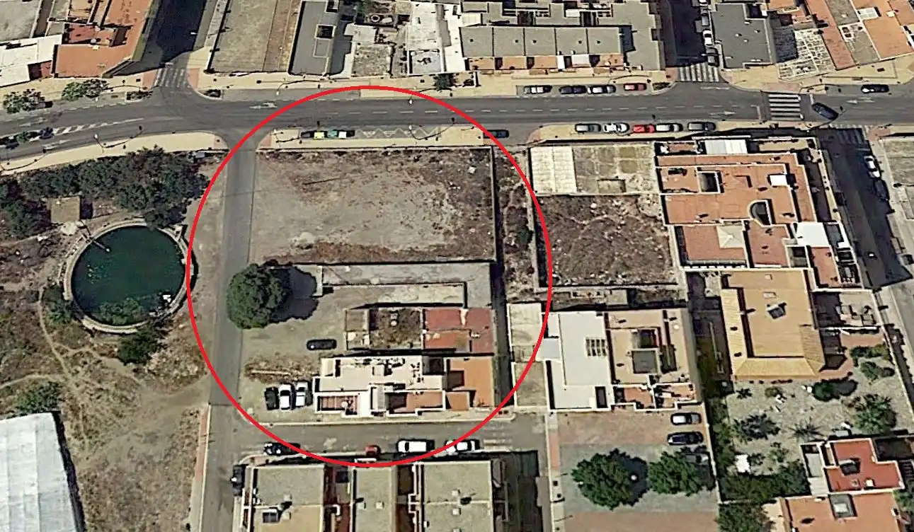 Vista exterior de Residencial en venda en Almería