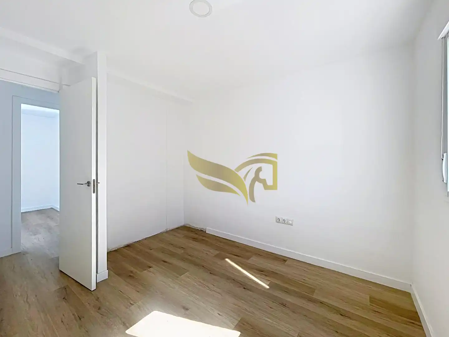 Attic for sale in Sevilla  with Air Conditioner, Heating and Terrace