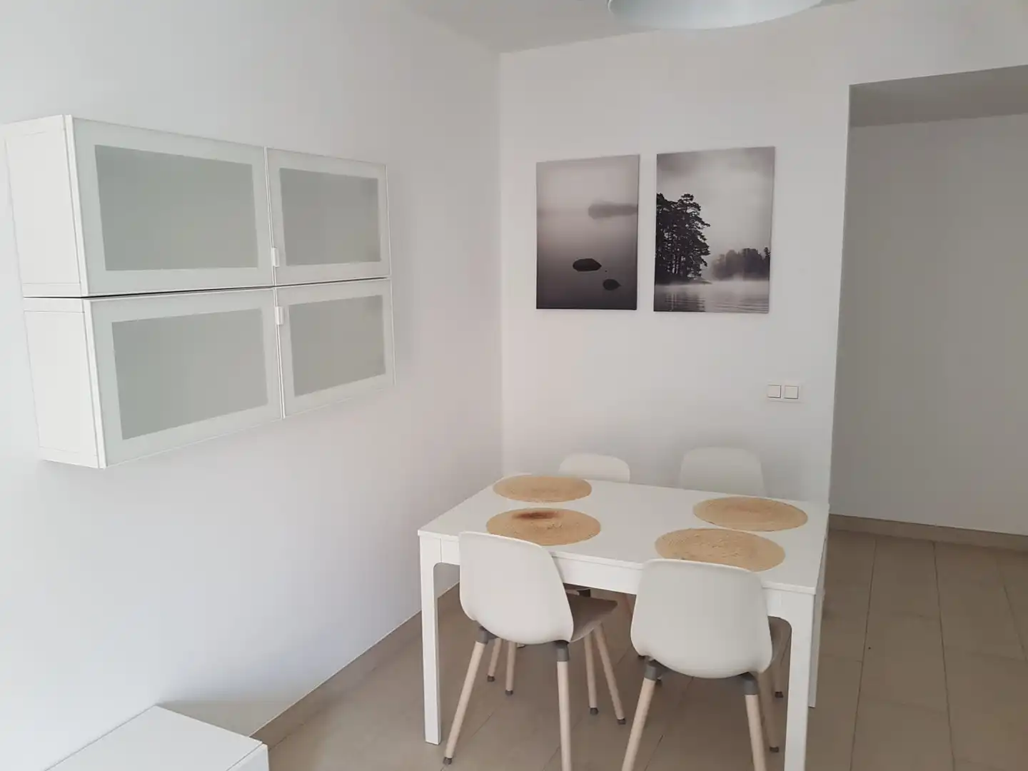 Menjador de Pis de lloguer en  Melilla Capital amb Aire condicionat i Moblat