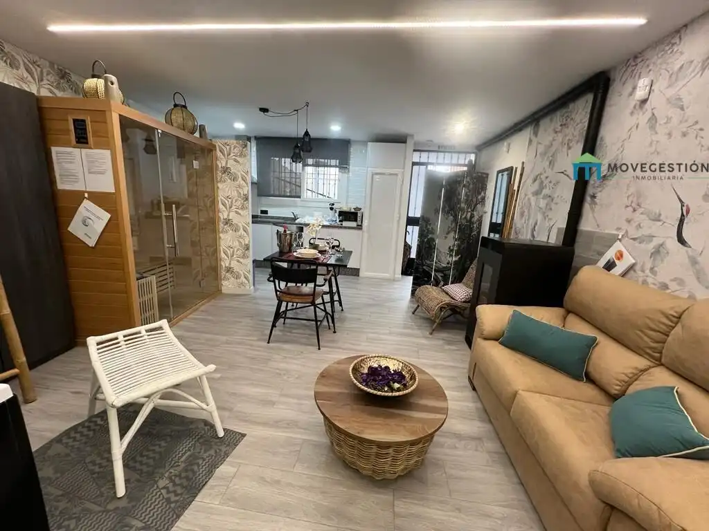 Ground floor for sale in Ubrique  with Air Conditioner, Furnished and Balcony
