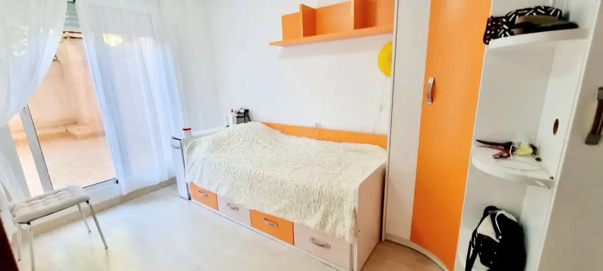 Appartamento con terrazza in affitto a Casco Antiguo, imagen 7