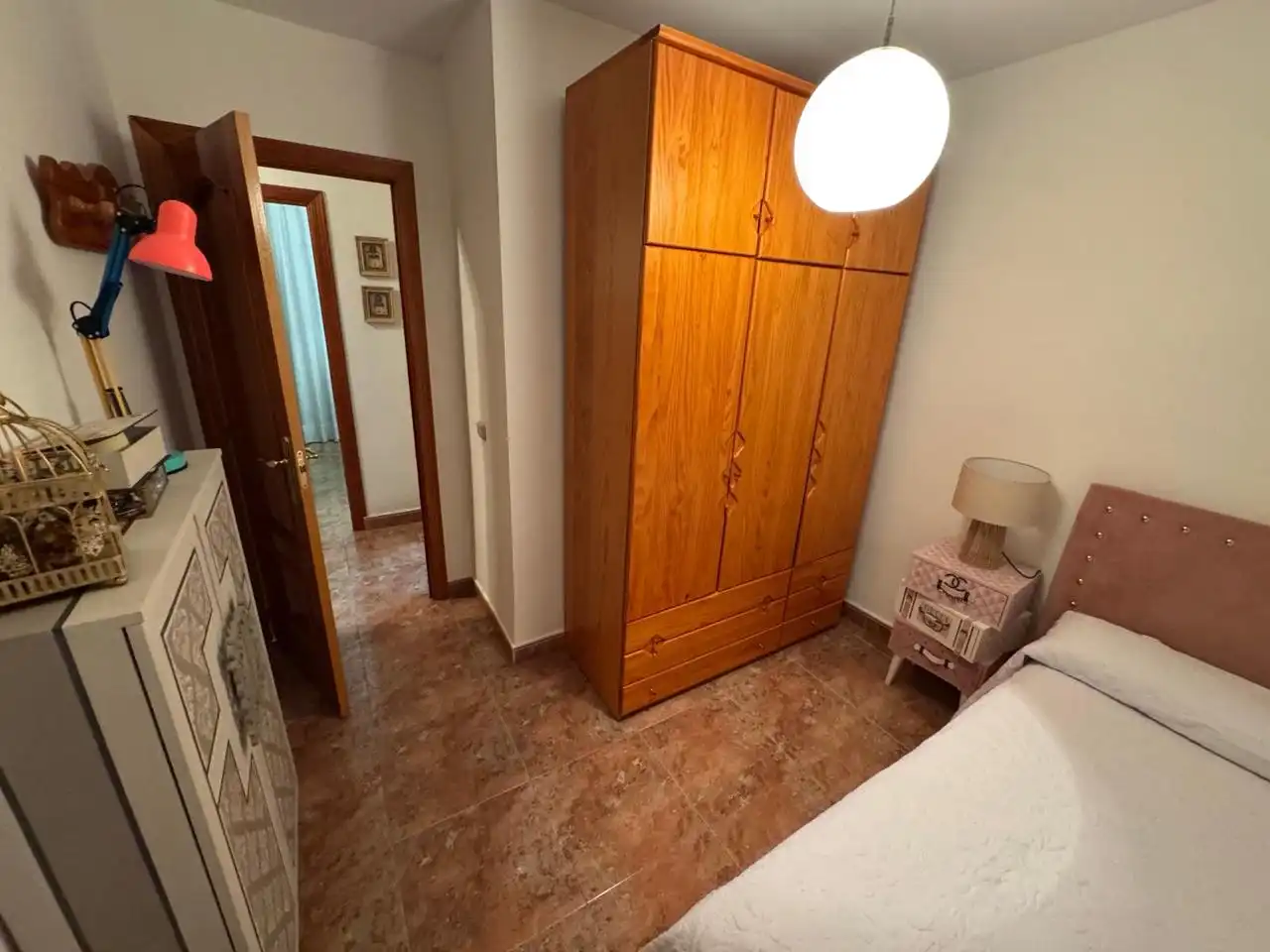 Dormitori de Pis en venda en Guadalajara amb Aire condicionat, Calefacció i Terrassa