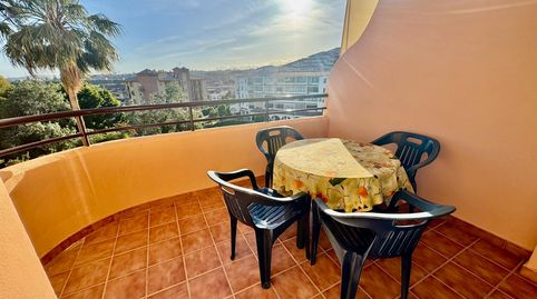 Foto 2 de Piso en venta en Los Pacos, Fuengirola