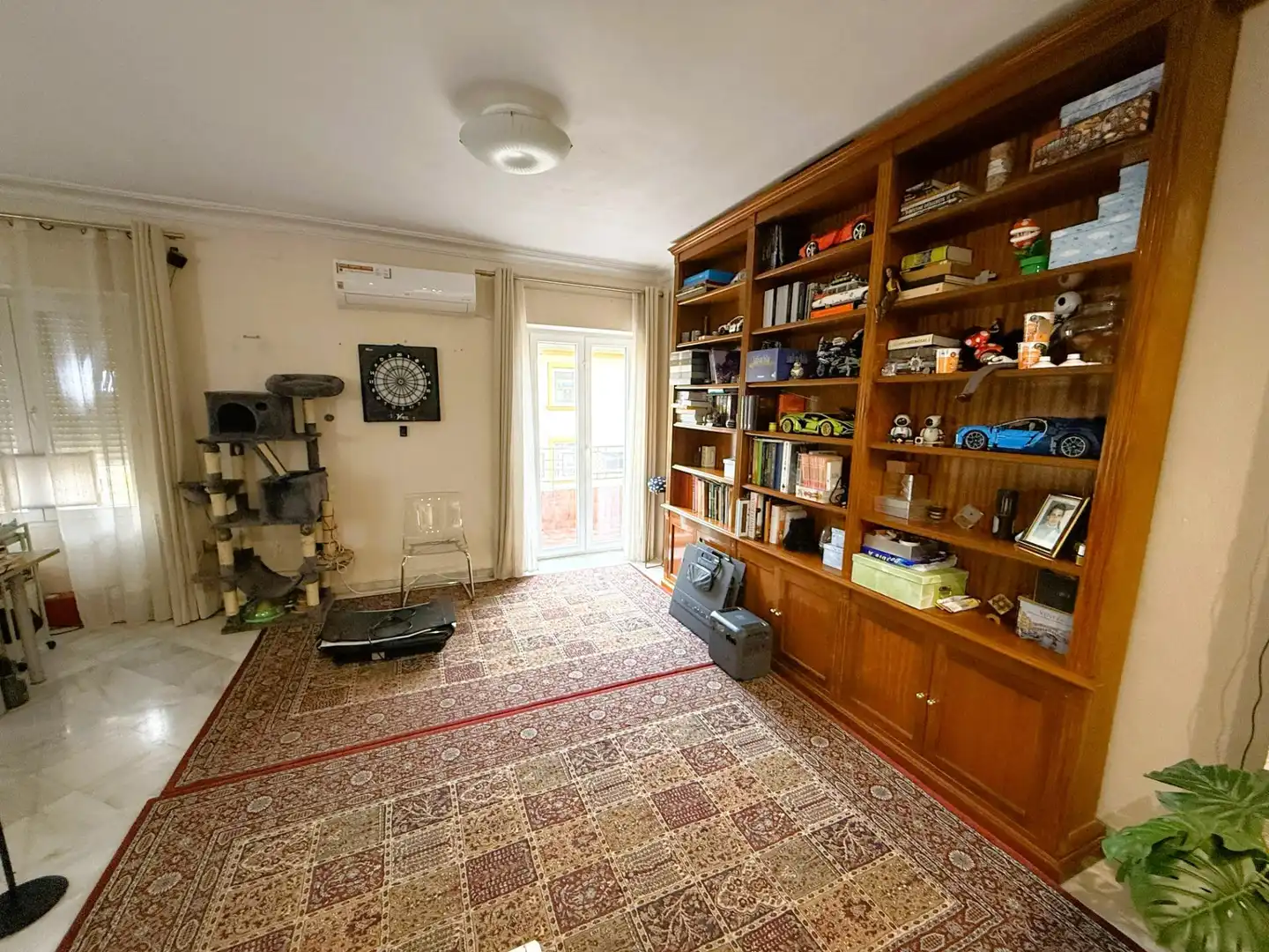 Piso en venta en Sevilla con Aire acondicionado, Terraza y Trastero