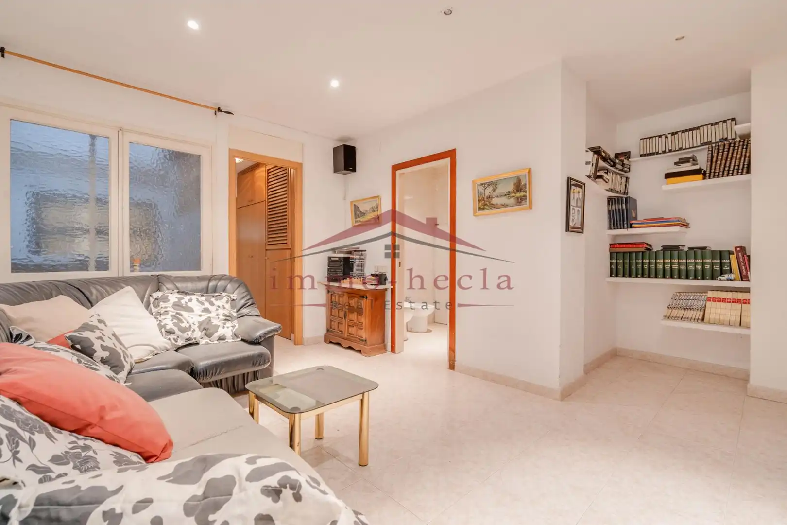 Sala de estar de Edificio en venta en Igualada