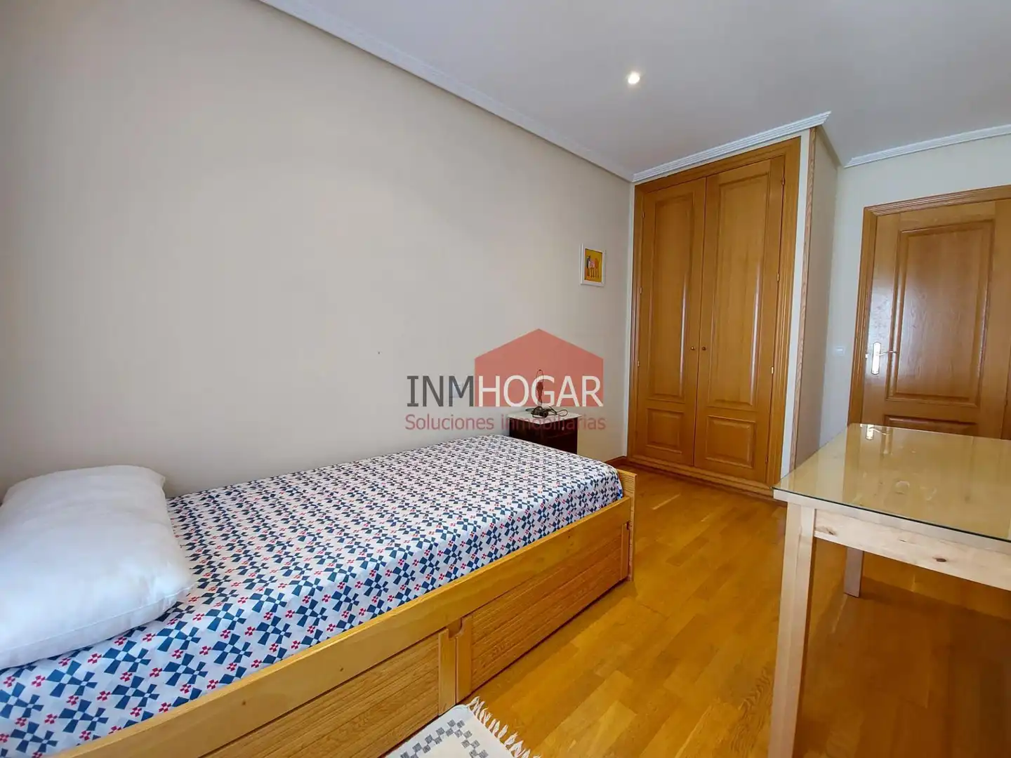 Bedroom of Flat for rent in Ávila  with Heating, Terrace and Furnished