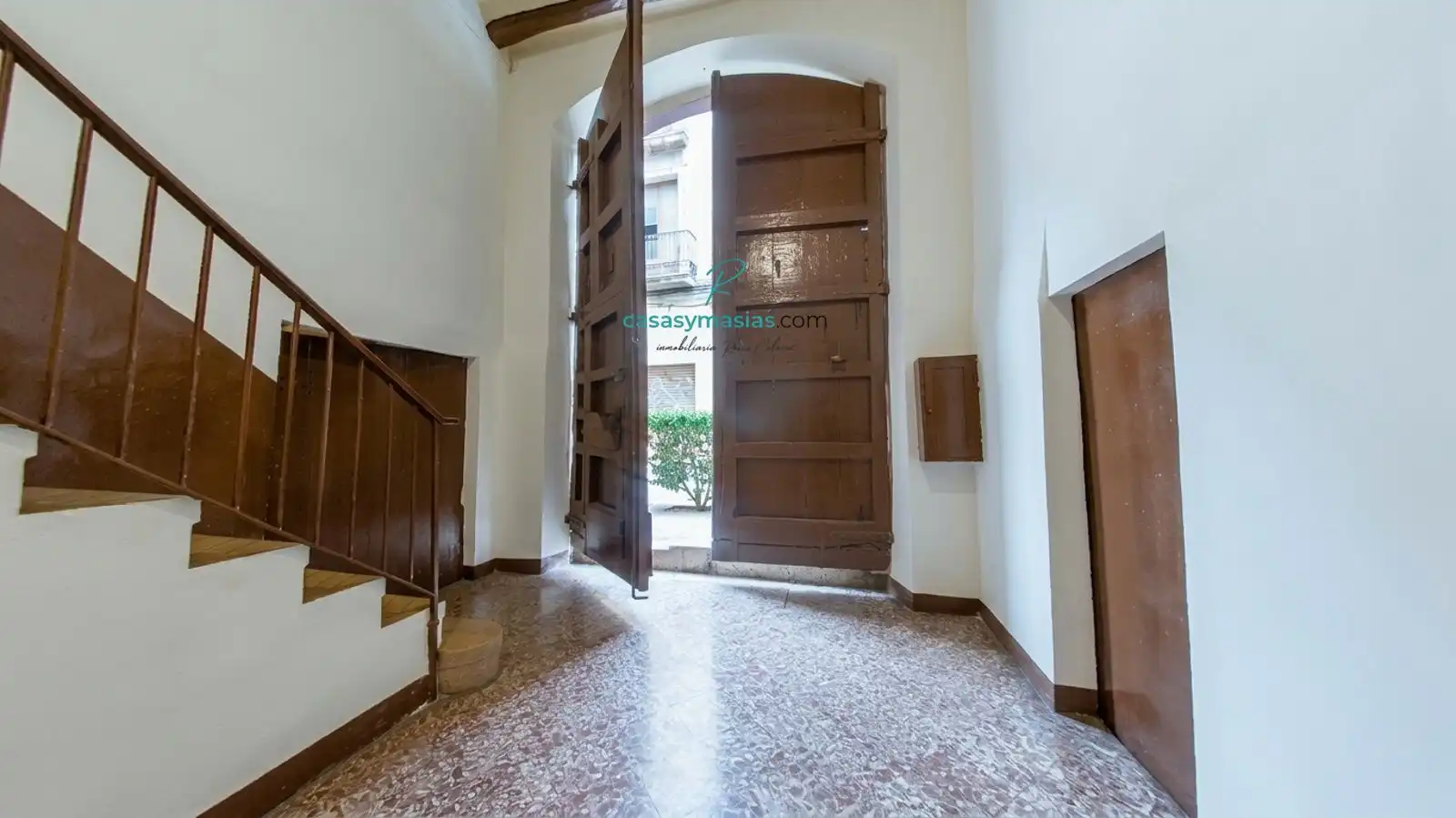 Casa amb balcó en venda a Pines