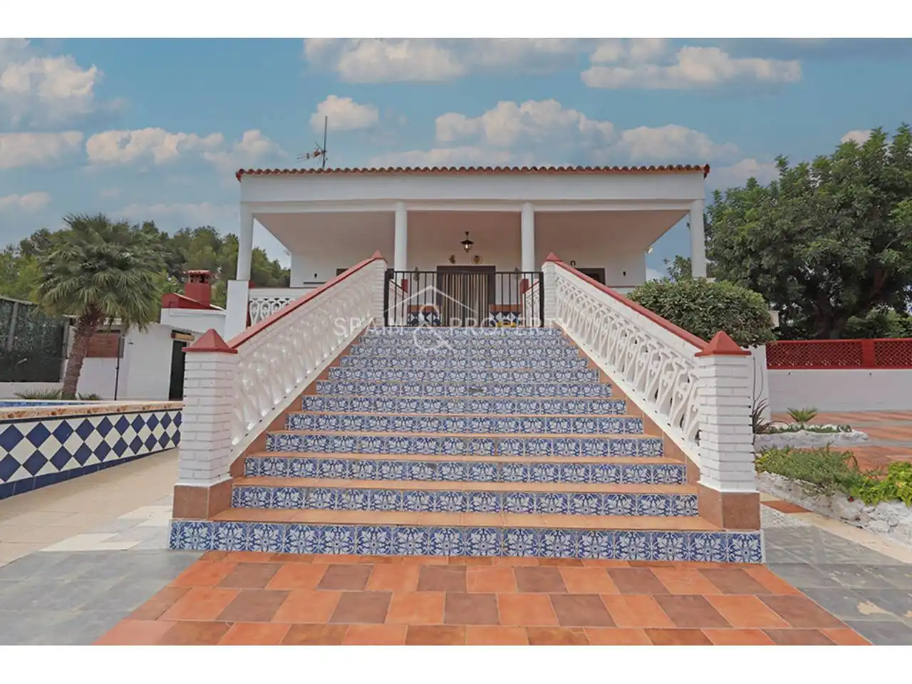 Detached house with pool for sale in Montserrat, imagen 5