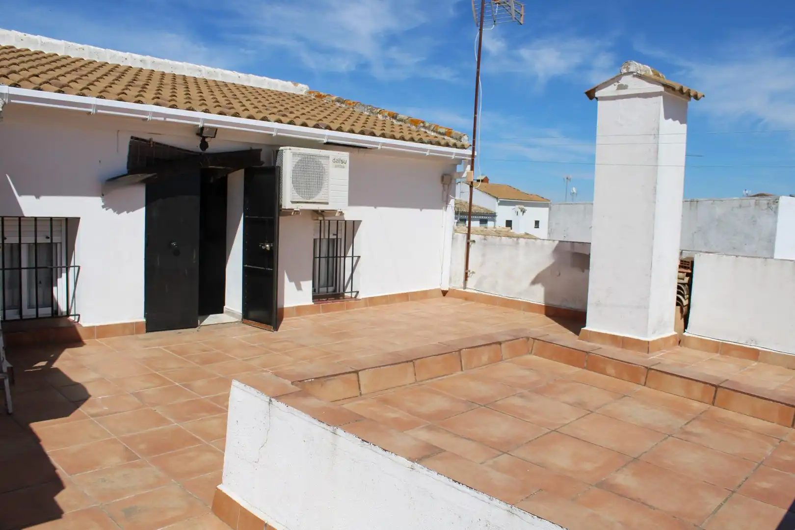 Terrassa de Casa o xalet en venda en Castilblanco de los Arroyos amb Aire condicionat, Calefacció i Traster
