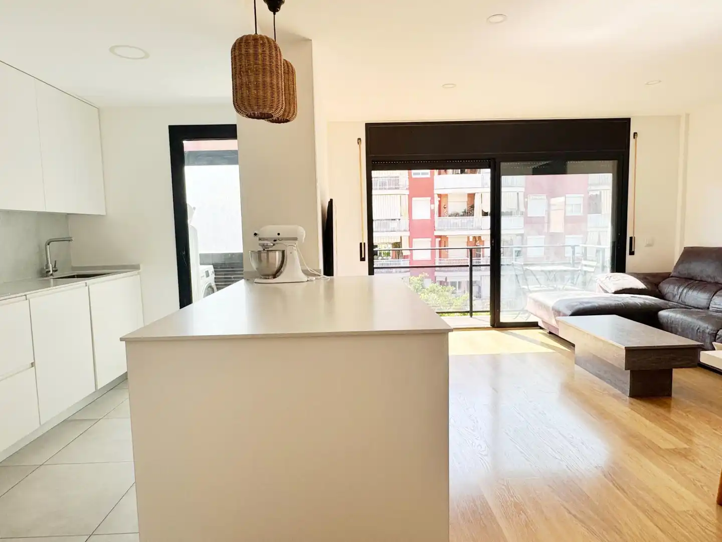 Cocina de Piso en venta en Castelldefels con Aire acondicionado, Jardín privado y Amueblado