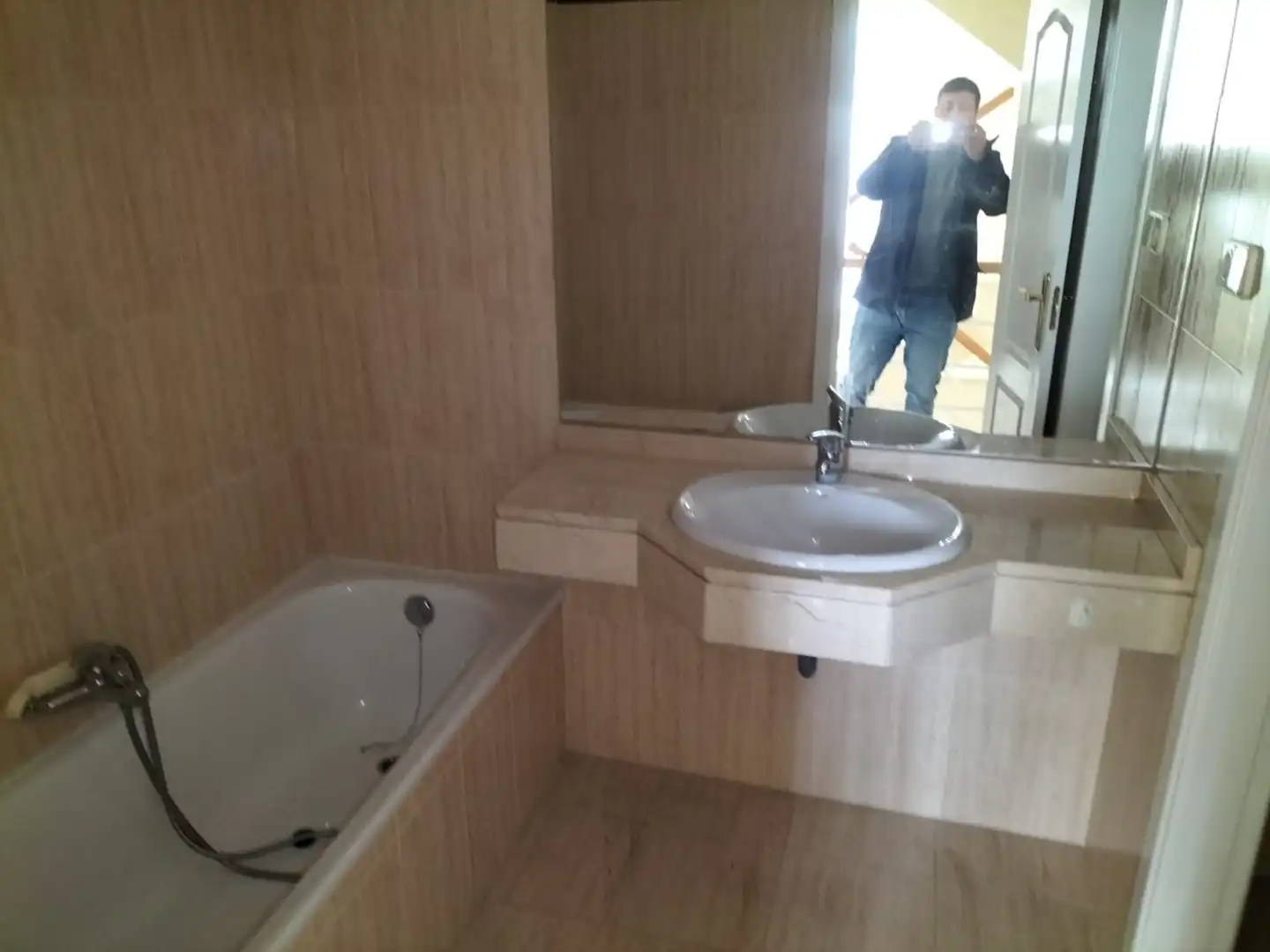 Baño de Casa adosada en venta en Moralzarzal con Jardín privado, Terraza y Trastero