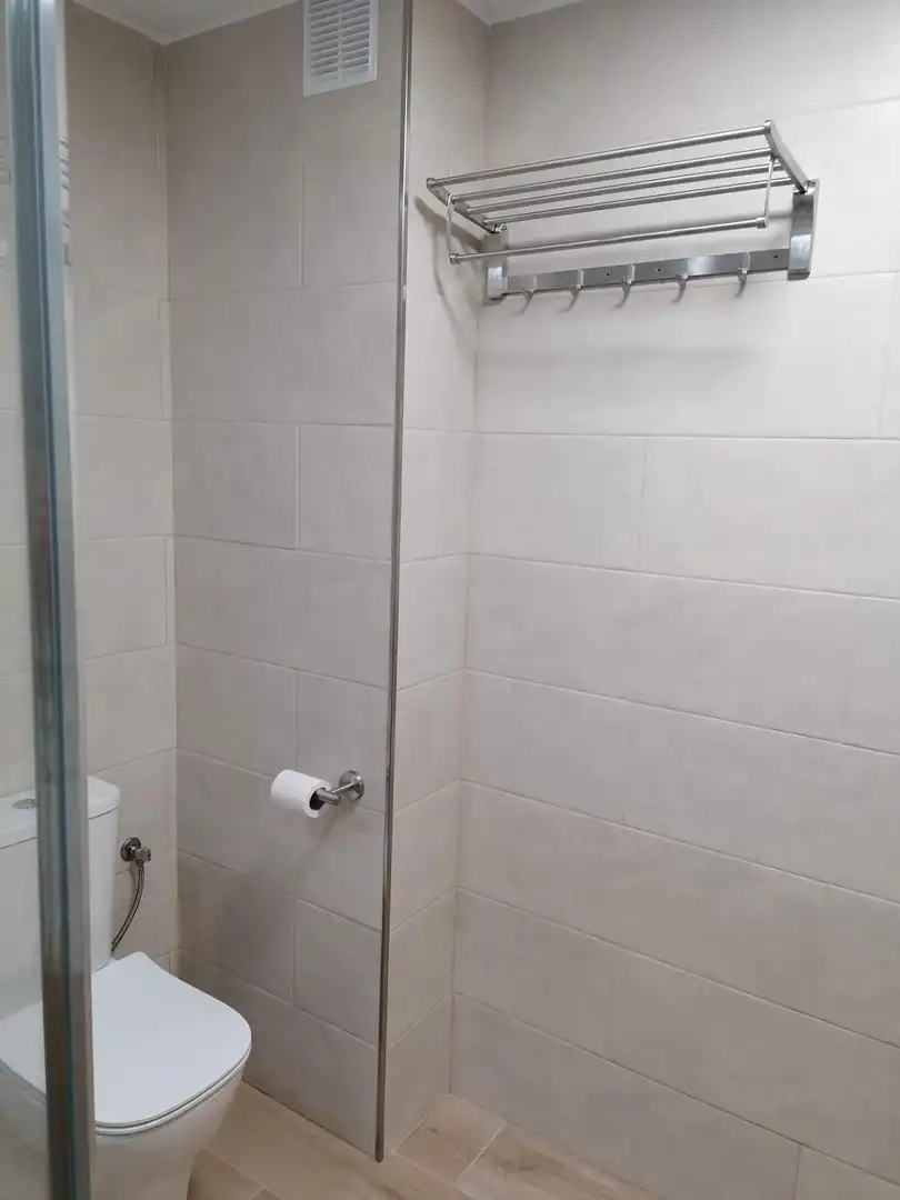 Bany de Apartament de lloguer en Málaga amb Aire condicionat, Calefacció i Terrassa
