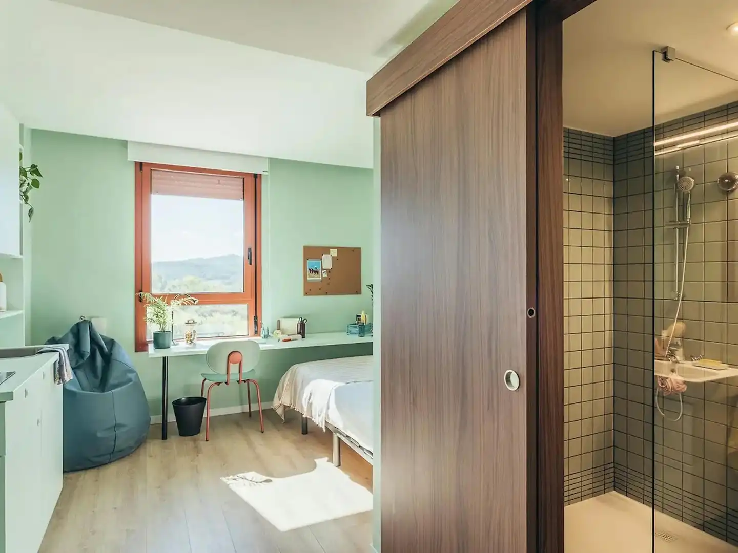 Schlafzimmer von Gebäude zur Miete in Cerdanyola del Vallès