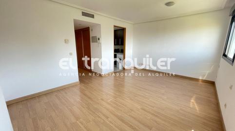 Foto 3 de Estudi de lloguer a Avenida del Euro, PAU de Carabanchel, Madrid