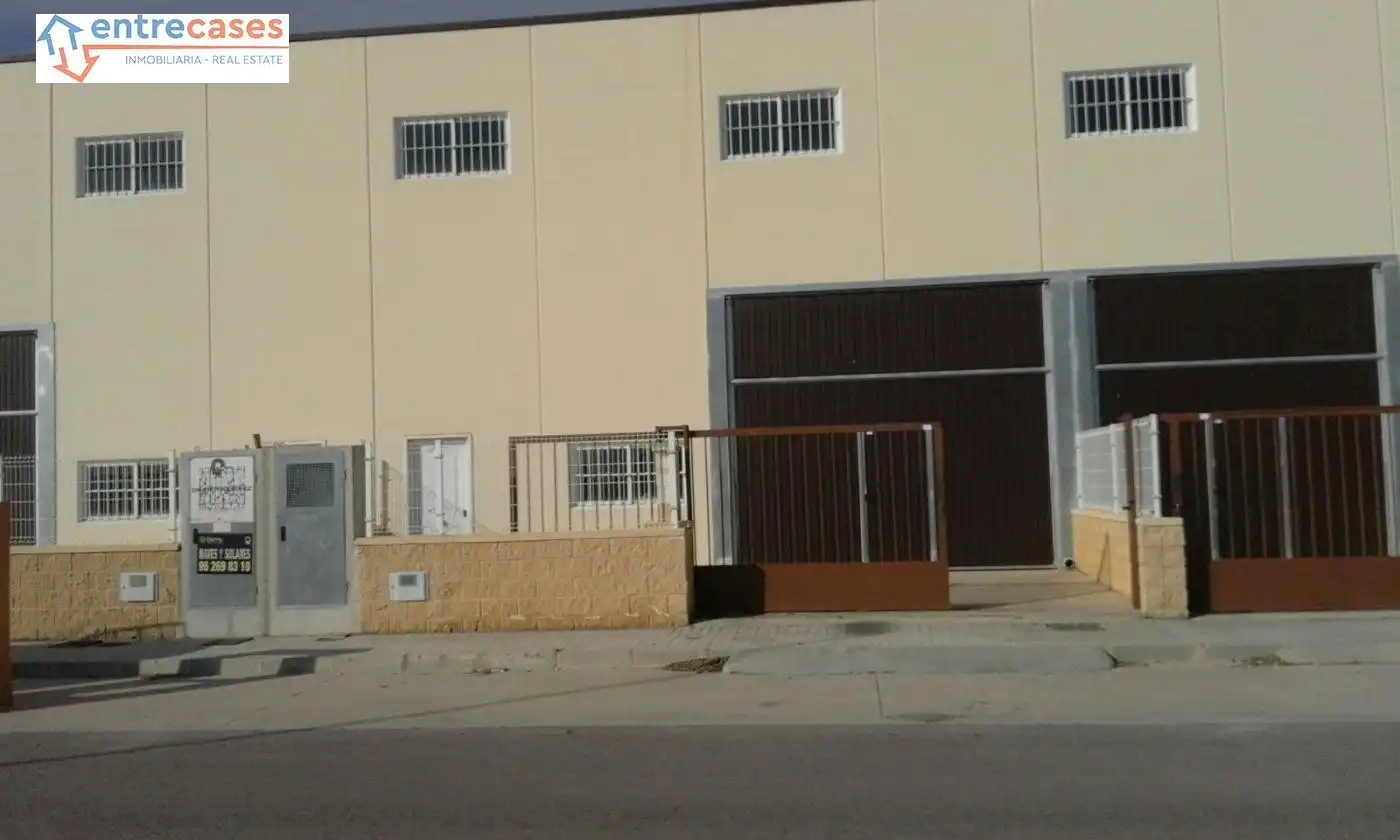 Nave industrial en venta en Quartell