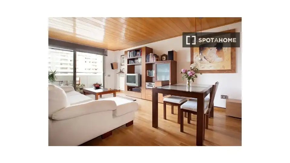 Habitación en Diagonal Mar i el Front Marítim del Poblenou