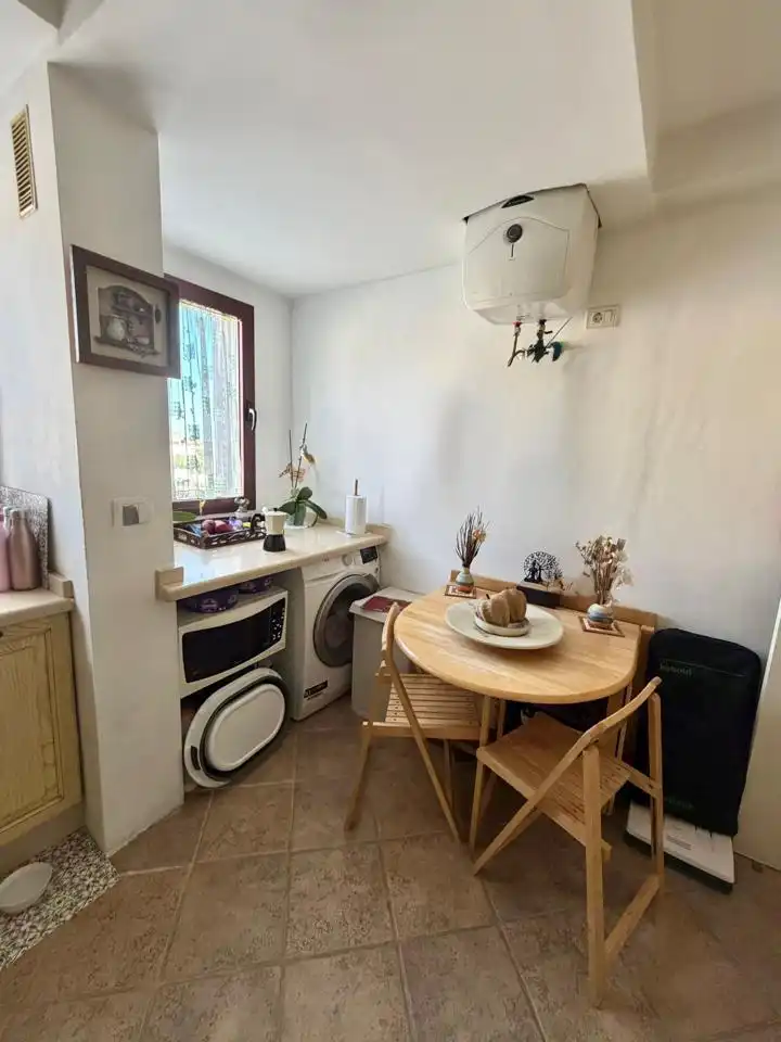 Cuina de Pis de lloguer en San Bartolomé de Tirajana amb Aire condicionat, Parquet i Moblat