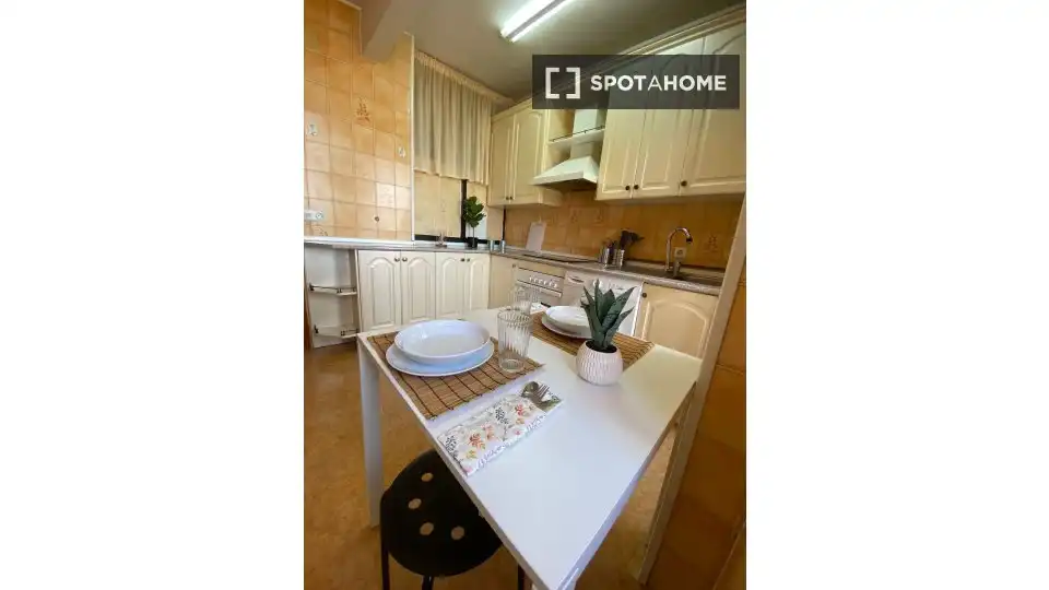 Kitchen of Flat for rent in Madrid  with Air Conditioner, Heating and Furnished