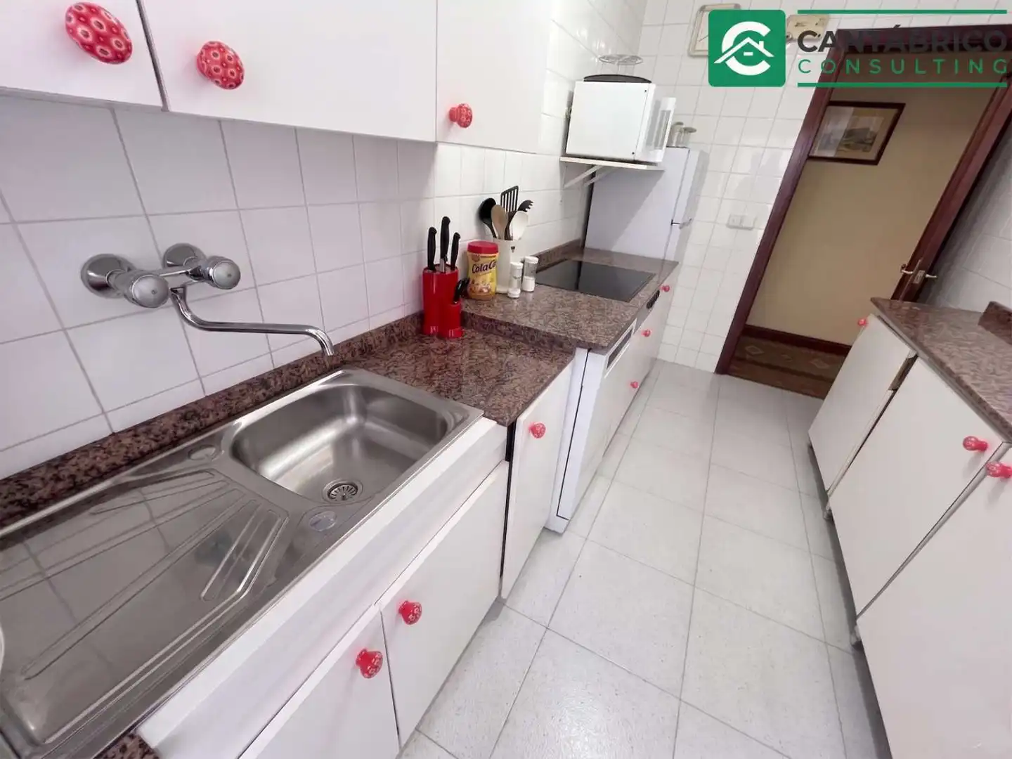 Kitchen of Flat for sale in Gijón   with Heating, Parquet flooring and Furnished