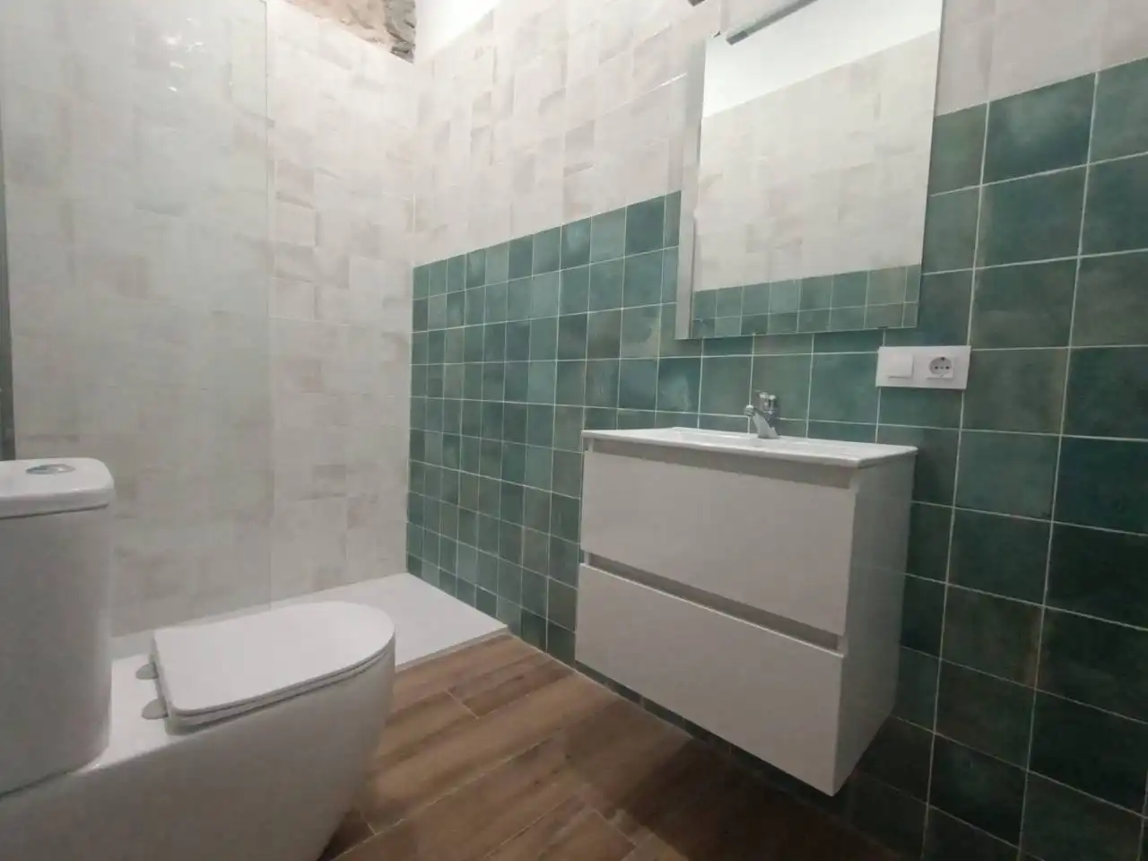 Baño de Finca rústica en venta en Sant Llorenç Savall con Aire acondicionado y Terraza