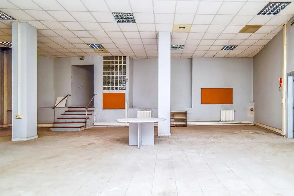 Local comercial en venda a Avenida CATALUNYA, imagen 8