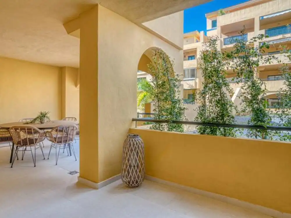Terrassa de Apartament en venda en Marbella amb Aire condicionat, Terrassa i Traster