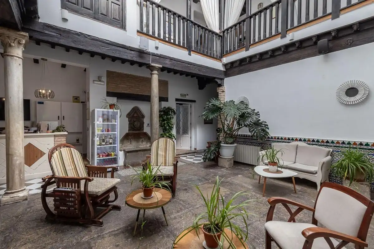 Gebäude zur Miete in Granada