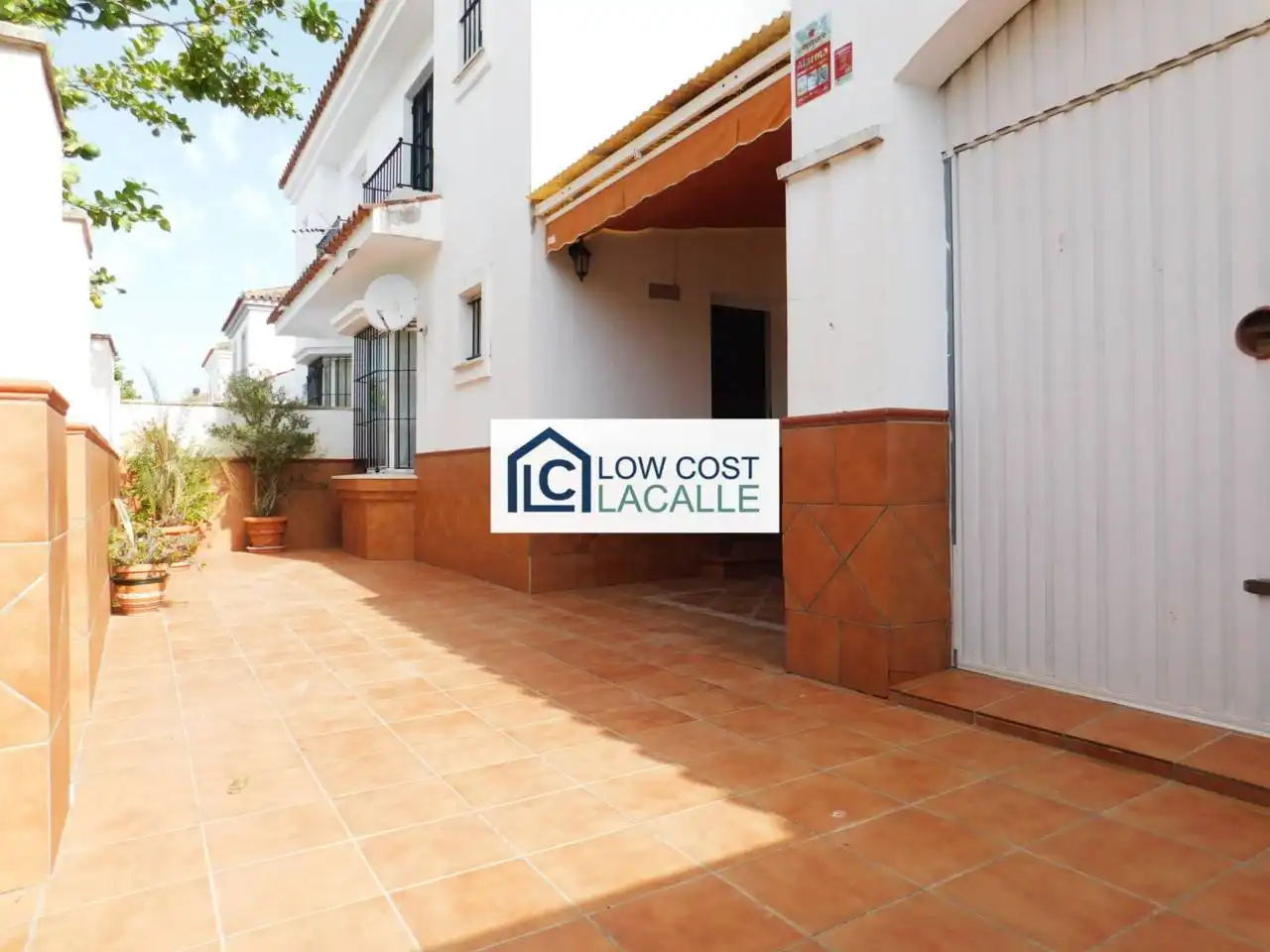 Vista exterior de Casa o chalet en venta en Jerez de la Frontera con Terraza