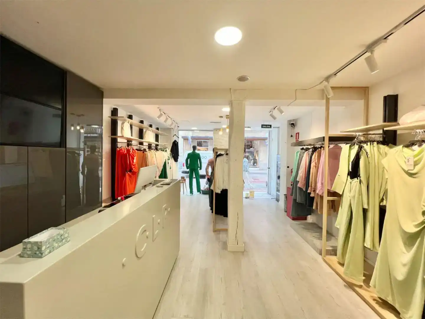 Local en venta en Vitoria - Gasteiz con Aire acondicionado
