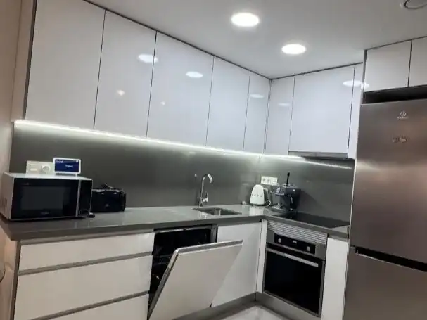 Cocina de Piso en venta en Torrevieja con Aire acondicionado, Terraza y Piscina