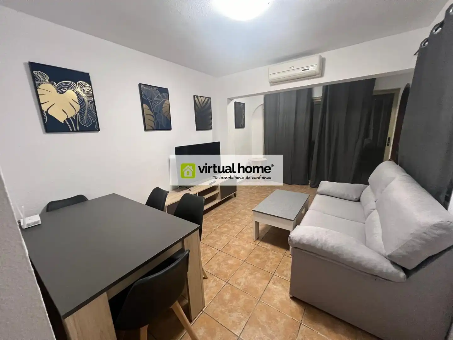 Sala d'estar de Casa o xalet de lloguer en Relleu amb Aire condicionat i Terrassa