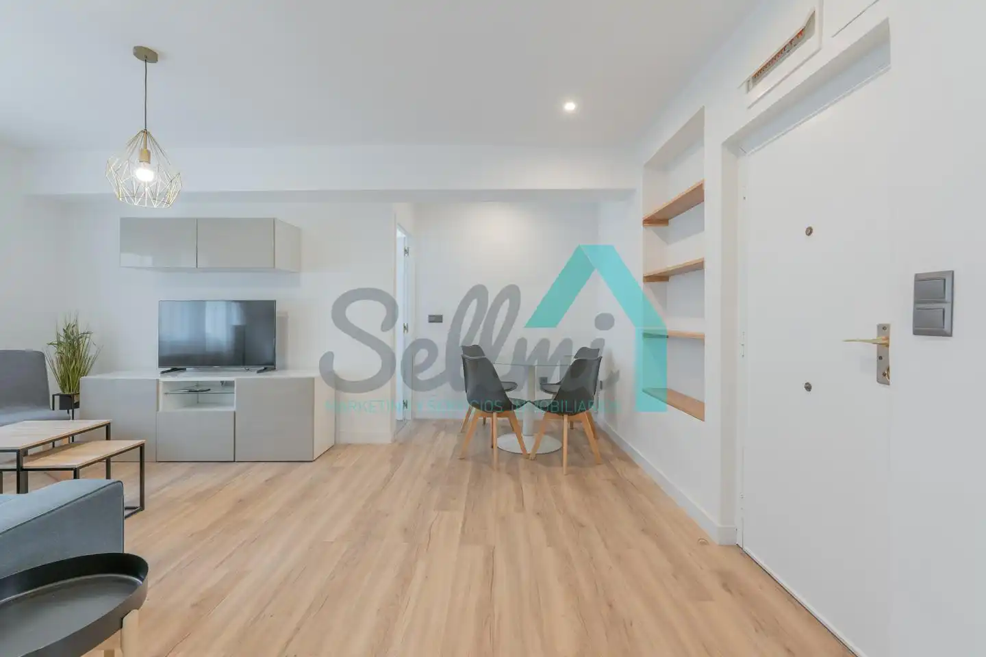 Living room of Flat for share in Oviedo   with Heating, Terrace and Furnished