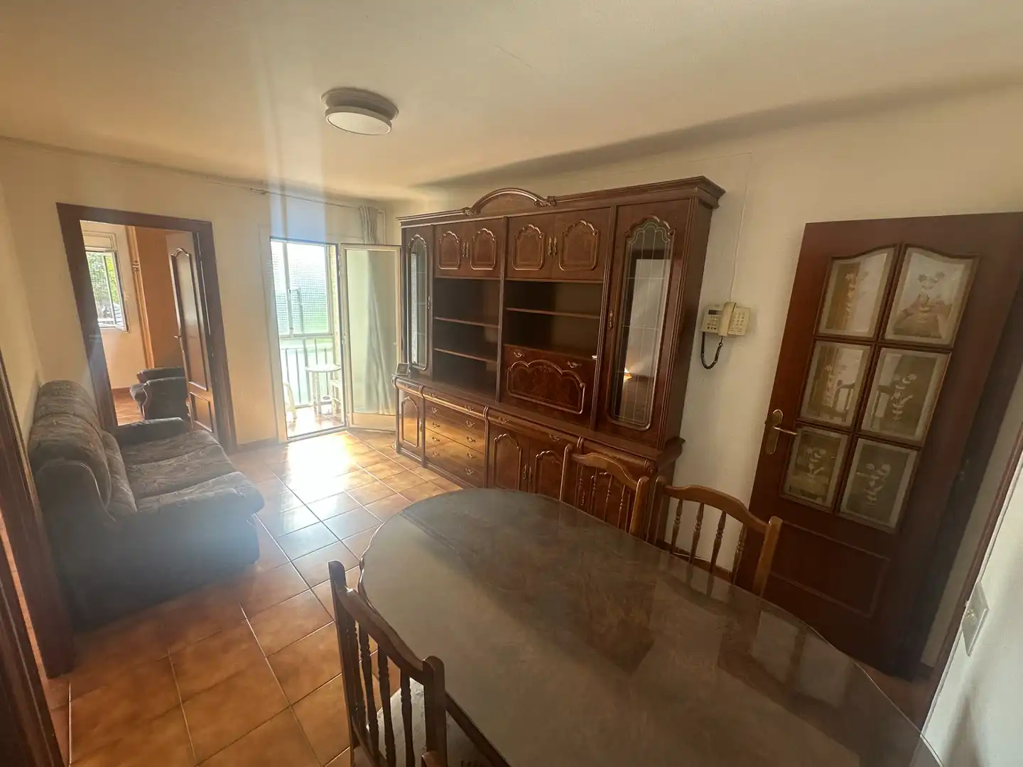 Comedor de Piso en venta en Santa Coloma de Gramenet con Aire acondicionado, Amueblado y Balcón