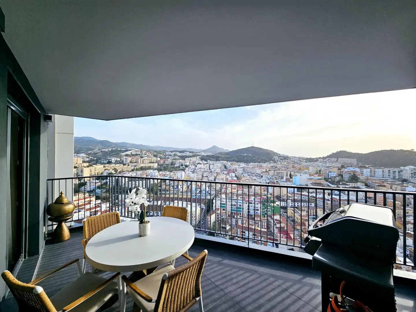 Piso con piscina en venta en MARTIRICOS 32, imagen 4