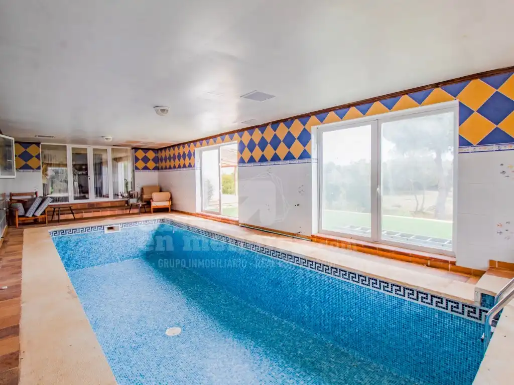 Casa rústica amb piscina en venda a Llucmaçanes, imagen 11