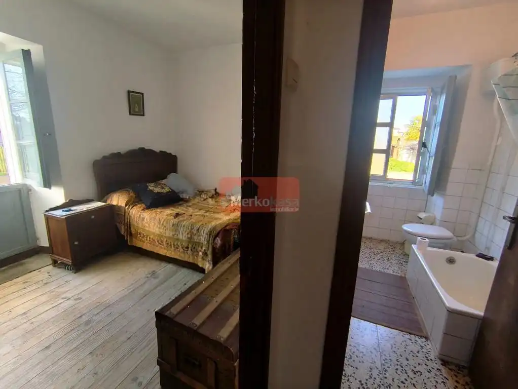 Habitación de Finca rústica en venta en Lugo con Terraza y Amueblado
