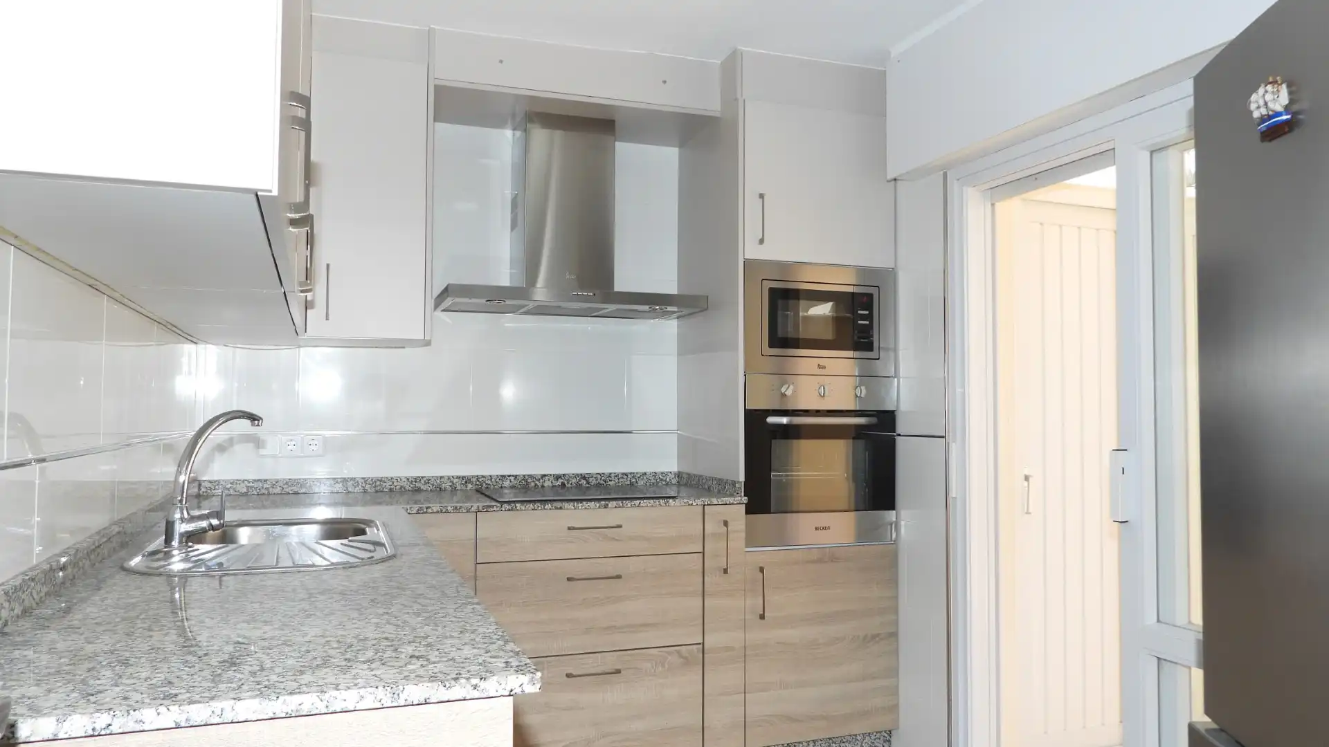 Cocina de Casa o chalet en venta en La Manga del Mar Menor con Calefacción, Terraza y Amueblado